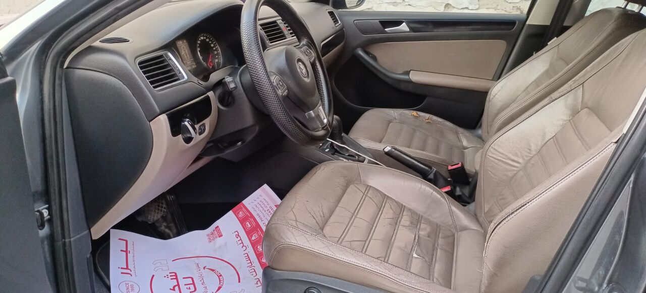Bhd 1750, Volkswagen Jetta Full Option !, 2014, Automatic, 238500 Km, Full Option, Push Start, Leather Seats, Sun-roof, Expat Owner, Urgent Sale !